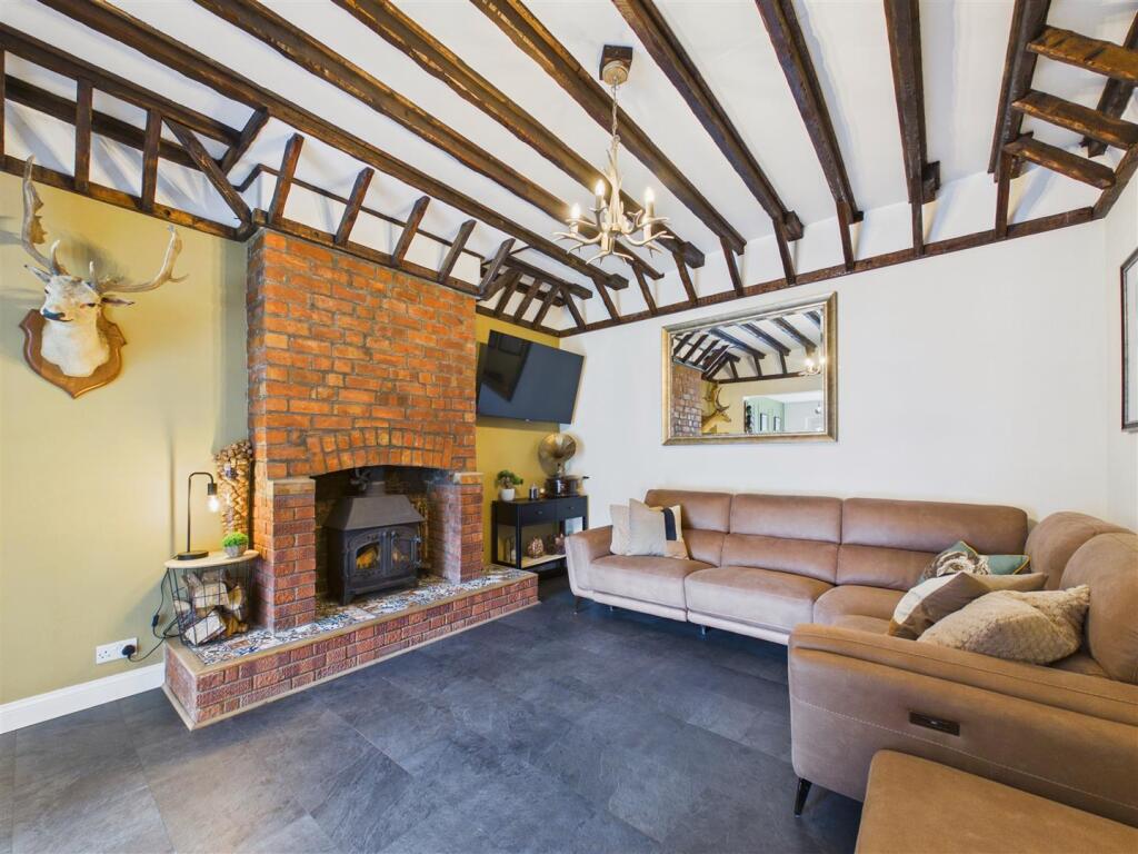 House in Hull, Kingston upon Hull - More