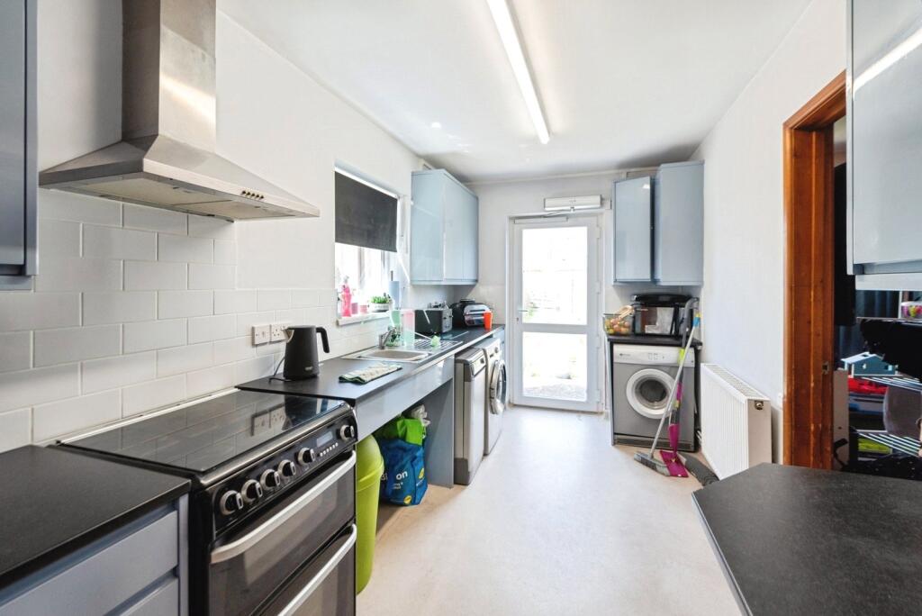 House in Gosport, Hampshire - View 4