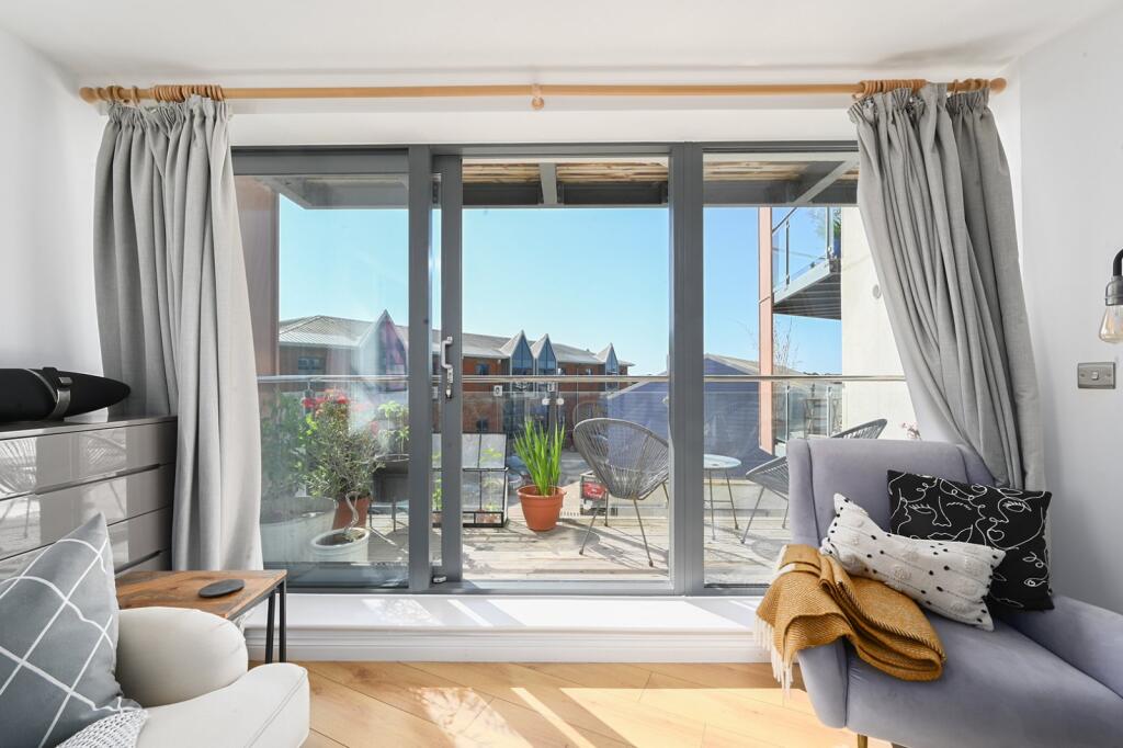 Main image of property: Mariner Point, 83 Brighton Road, Shoreham, West Sussex, BN43
