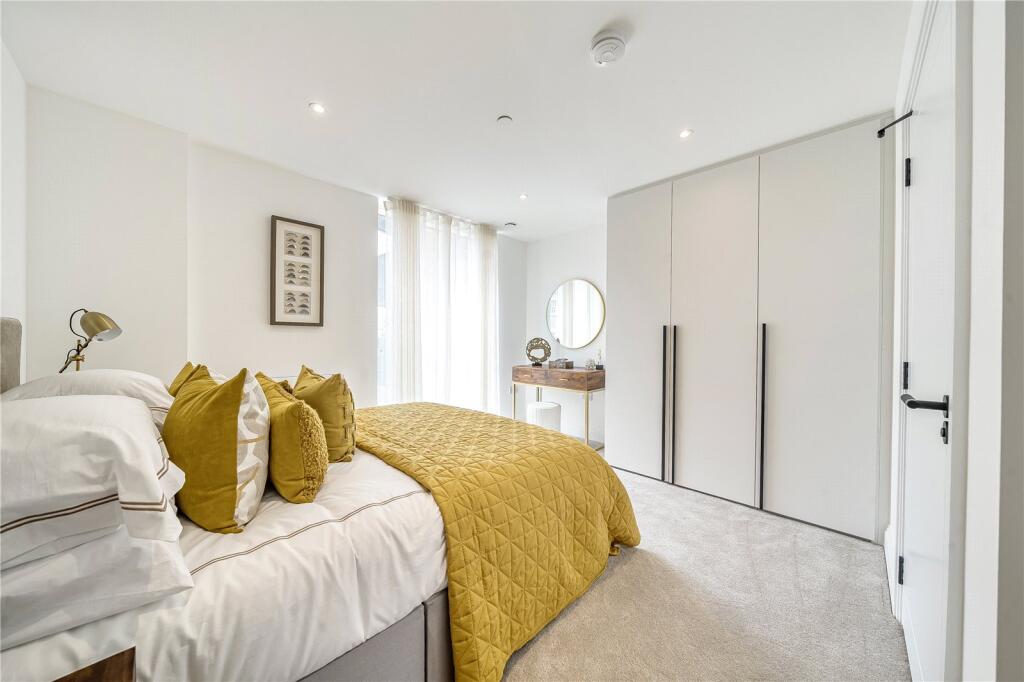 Tweedy Road, Bromley - View 6
