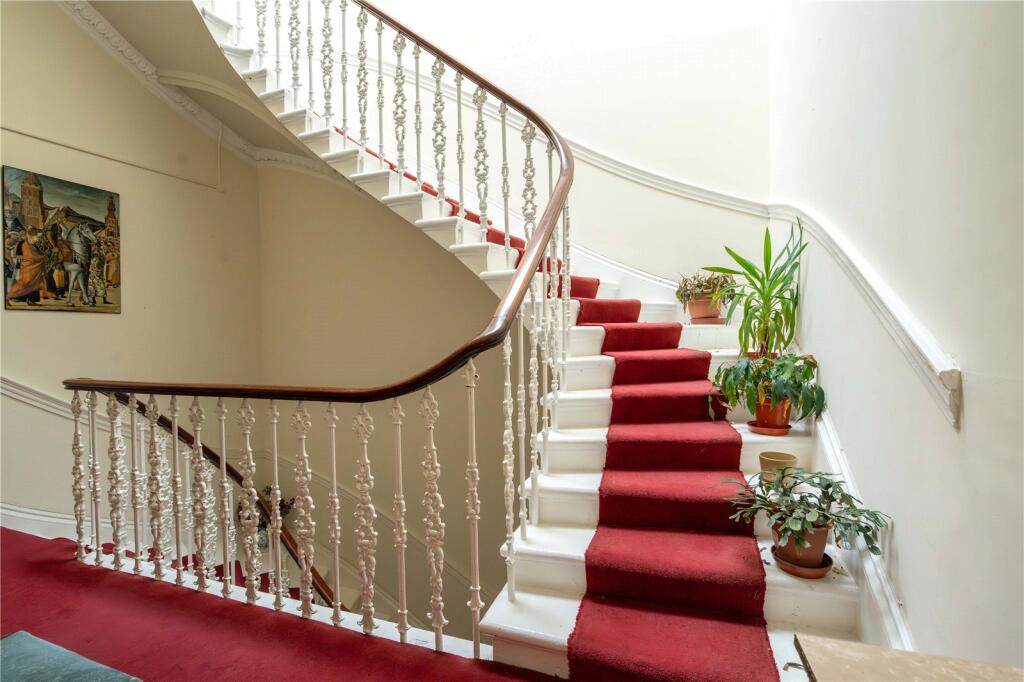 2/1, 9 Kirklee Terrace, Glasgow, G12 0TH photo 2