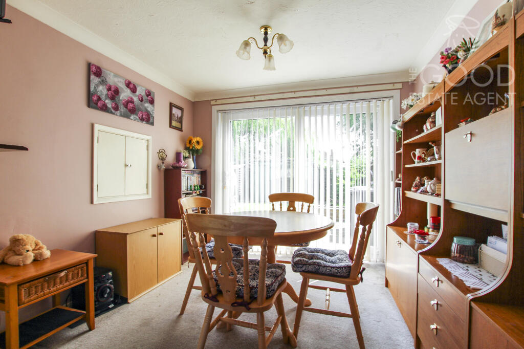 Lynton Drive, Ely, CB6 photo 4