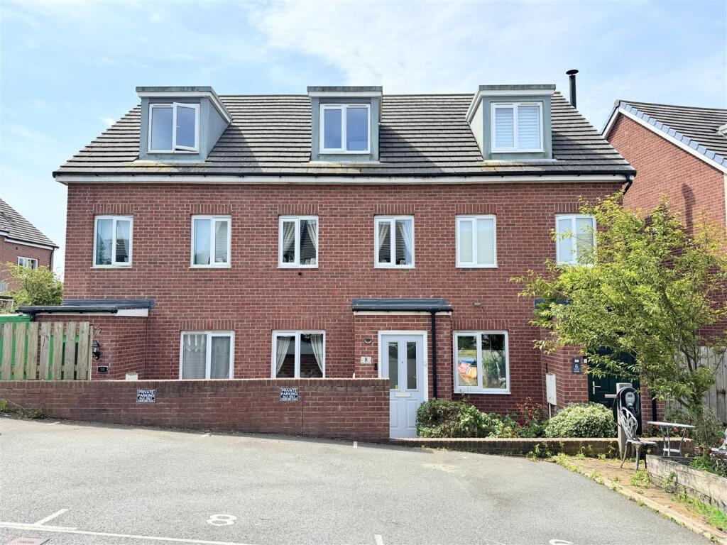 Main image of property: Hyns An Vownder, Lane