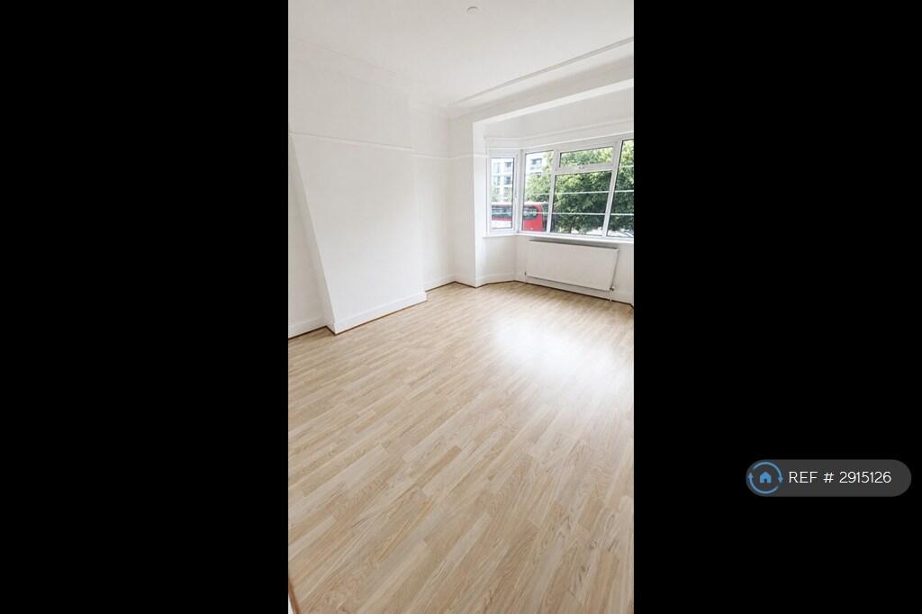Main image of property: Stockwell Park Walk, London, SW9