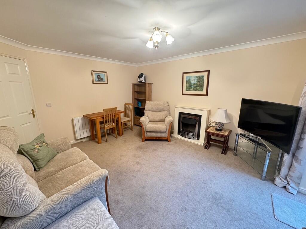 Apartment in Ipswich - View 2