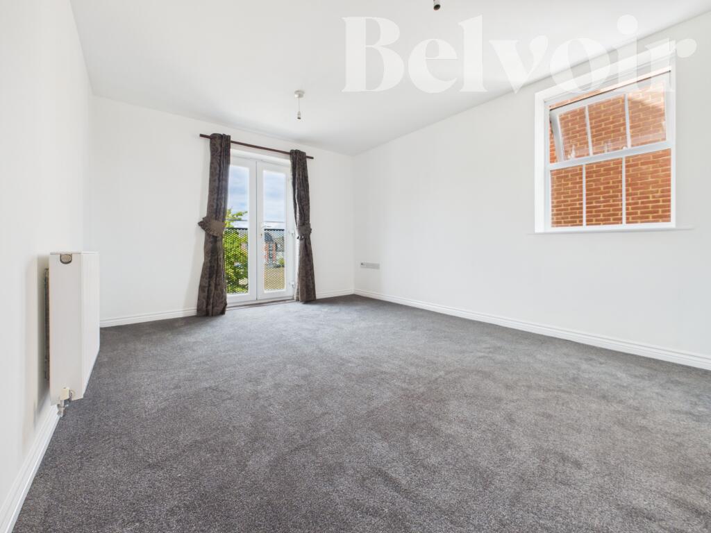 Apartment in Reading - View 2