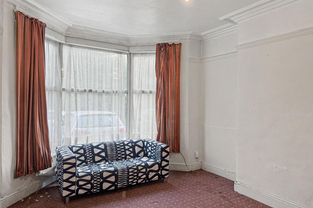120 Yardley Wood Road, Birmingham B13 9JE - View 3