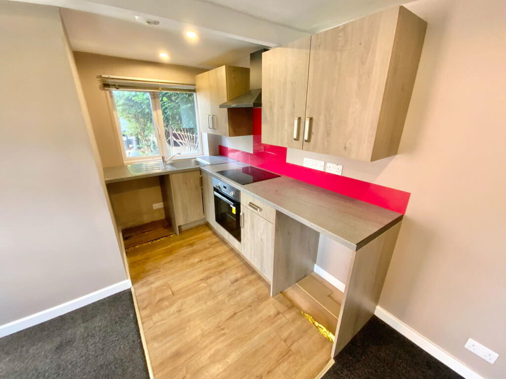 Additional image 14 of HALESOWEN, Kent Road