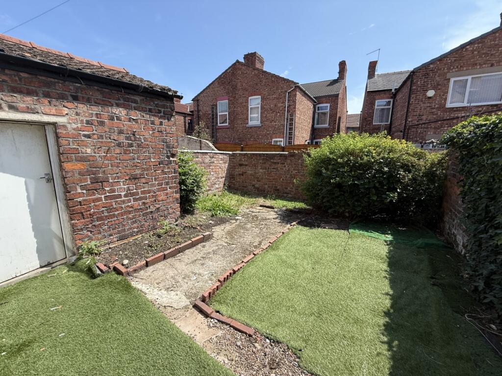 Apartment in Birkenhead, Egerton Park - More