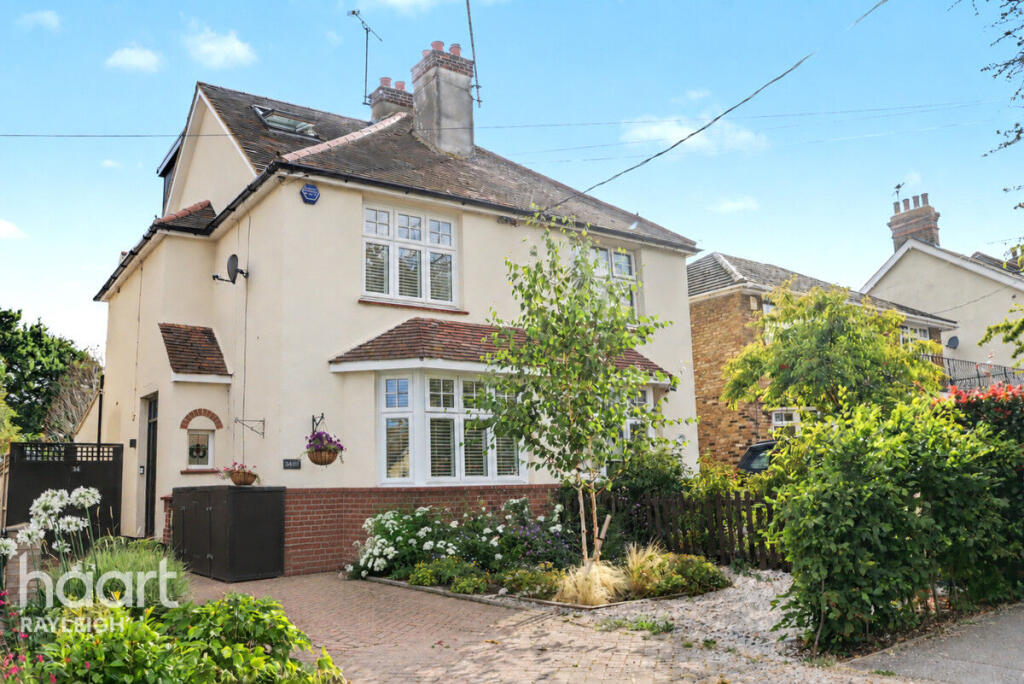 Main image of property: Victoria Road, Rayleigh