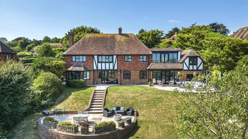 House in Brighton - View 4