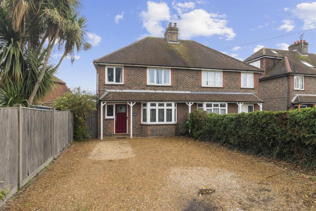 House in Wealden, Hailsham