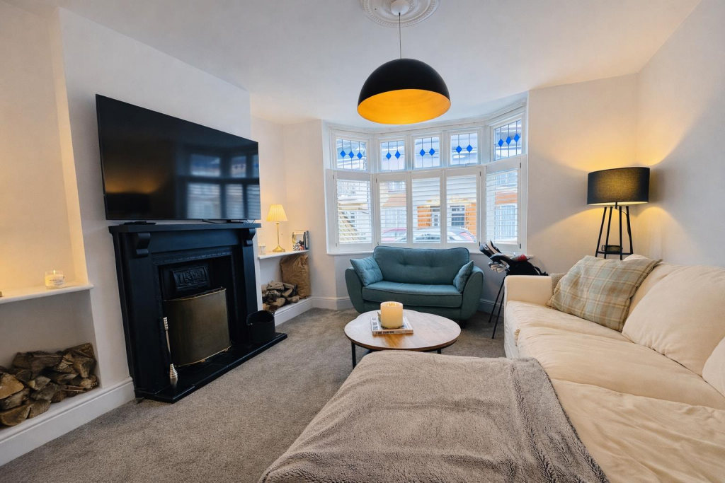 House in Northampton, West Northamptonshire - View 3
