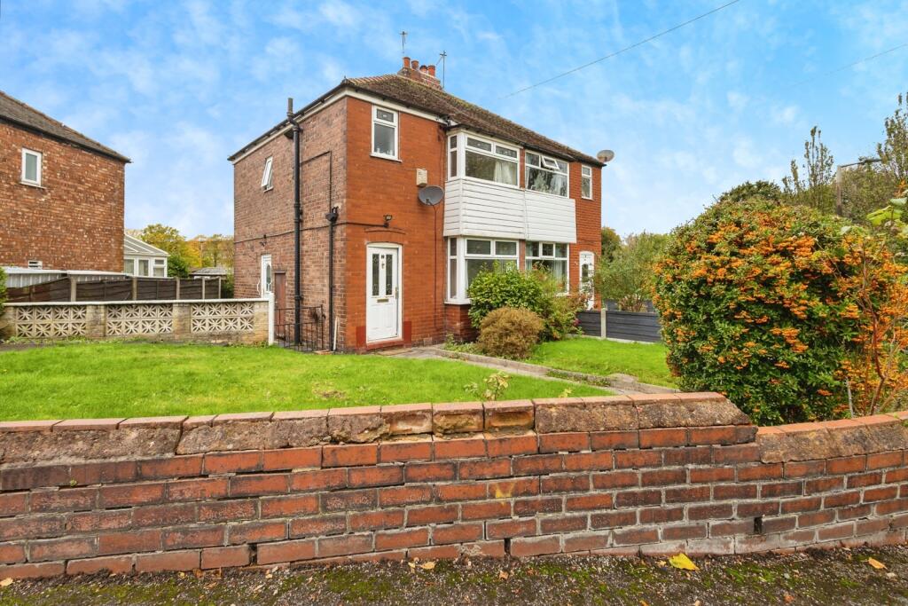 Main image of property: Vernon Avenue, Stockport, Greater Manchester, SK1