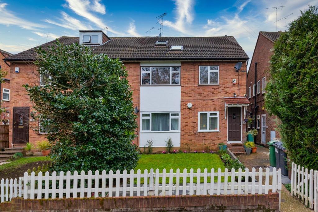 Main image of property: Forest Glade, Highams Park