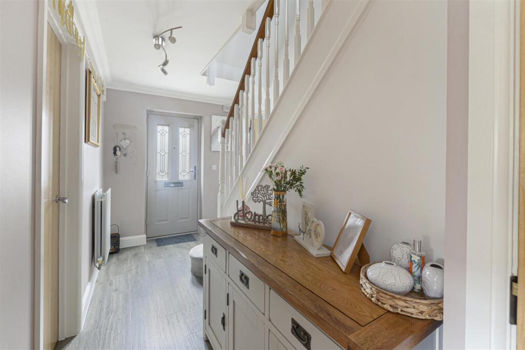 House in Tonbridge and Malling, Kings Hill - View 4