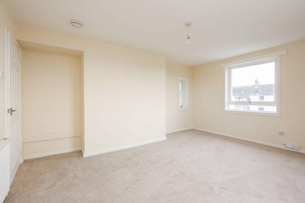 Apartment in Edinburgh, Muirhouse, Muirhouse/Salvesen - View 3