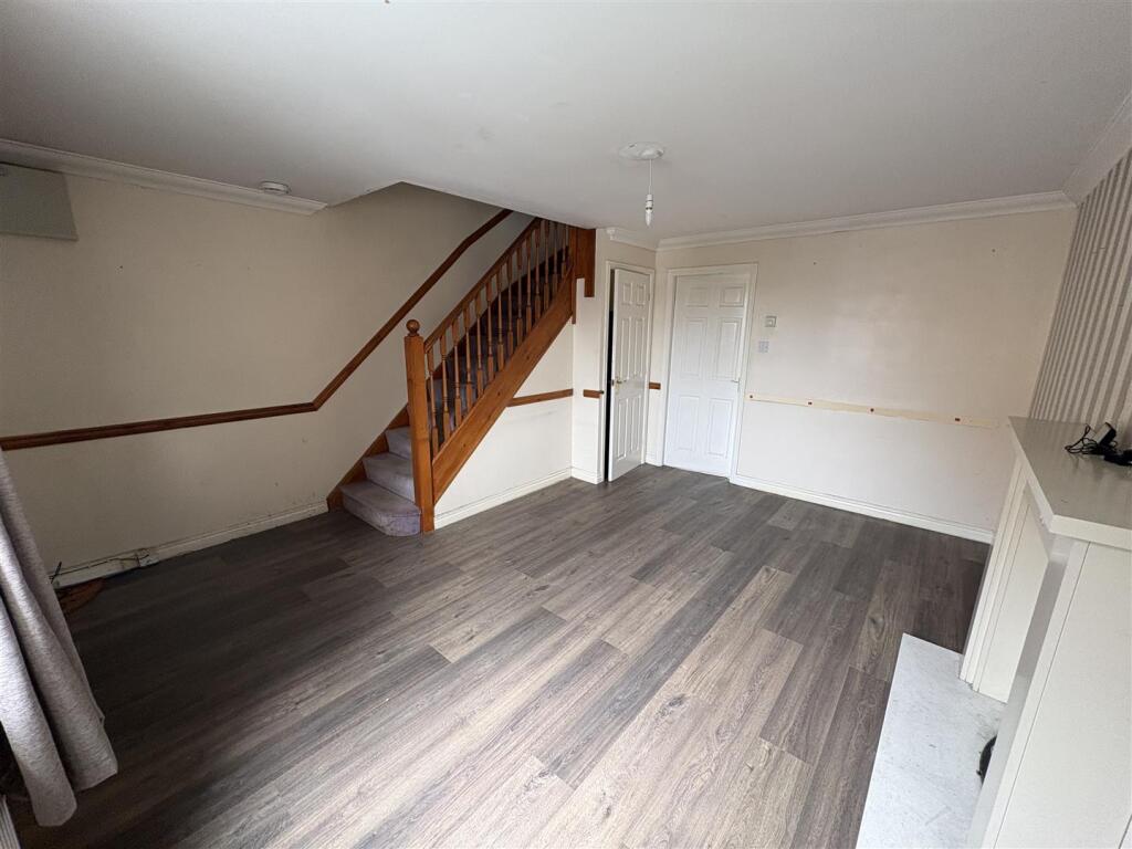 Additional image 12 of Oakenshaw Court, Wyke, Bradford