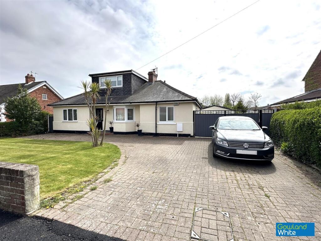 4-bed detached on Albert Road, Fairfield, TS19 7EW, £400,000