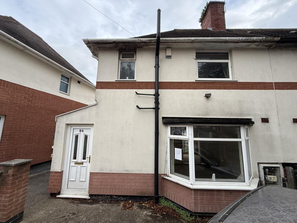 Main image of property: 86 Grindon Crescent, Nottingham, Nottinghamshire NG6 8BS