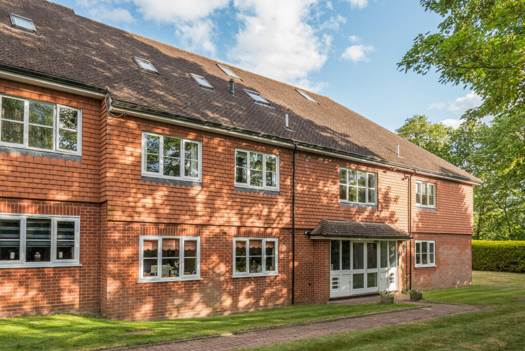 Main image of property: Leigh Corner, Cobham, KT11