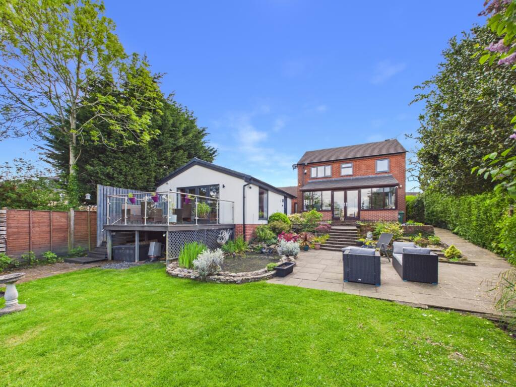 Main image of property: Eckington Road, Coal Aston, Dronfield, Derbyshire, S18