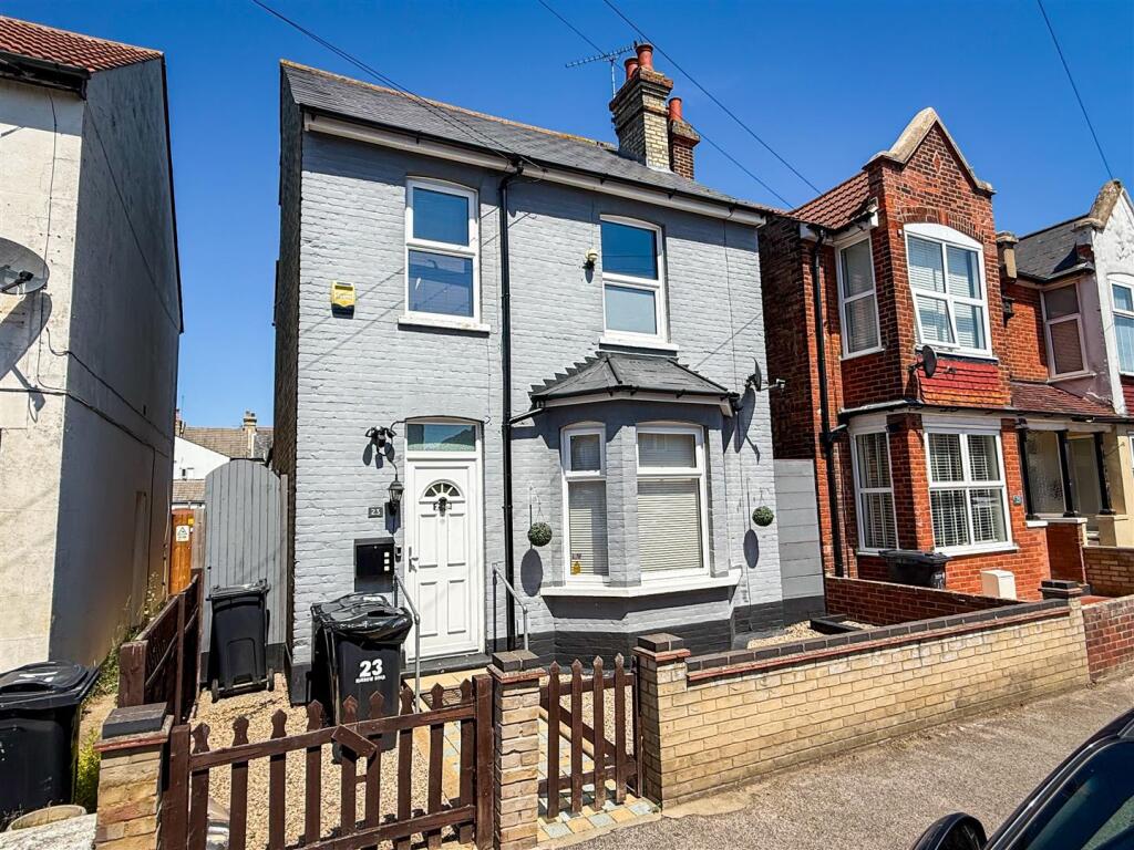 Main image of property: Harrow Road, Clacton-on-sea, Essex