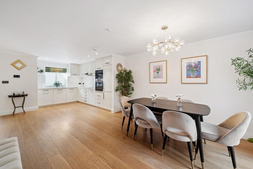House in London, City of Westminster - View 4