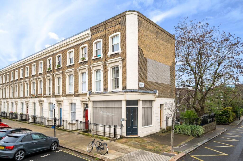 Main image of property: 51 Chalcot Road, London, NW1 8LY