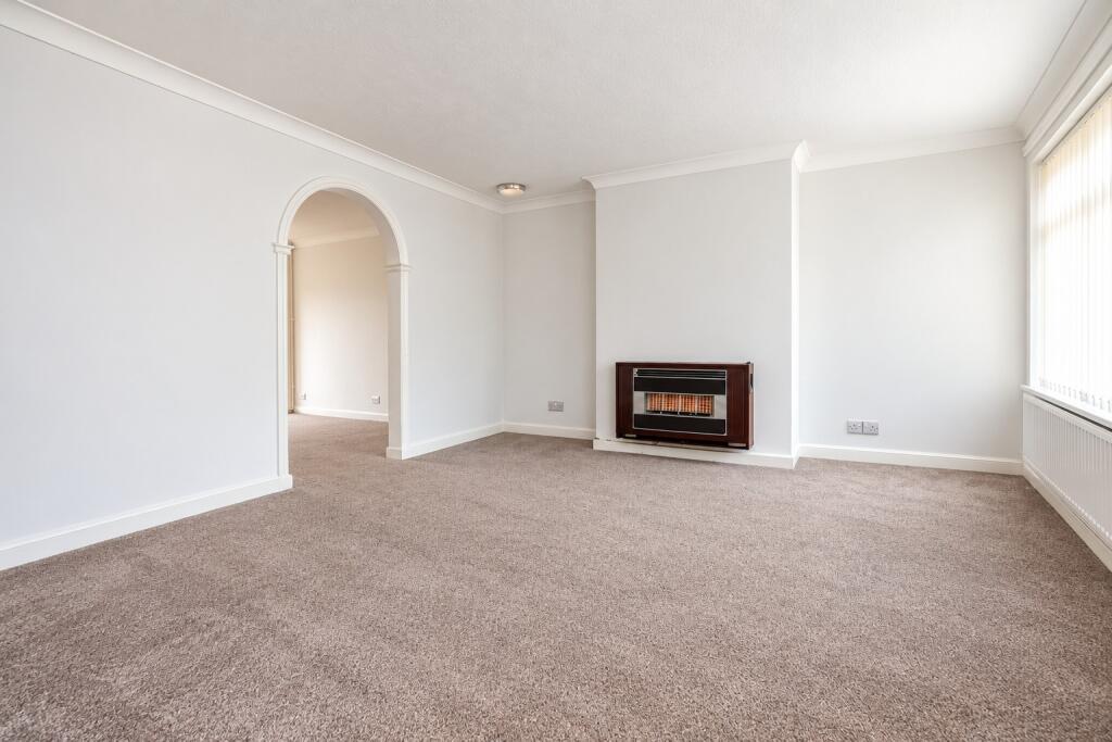Laburnum Close, North Hykeham photo 3