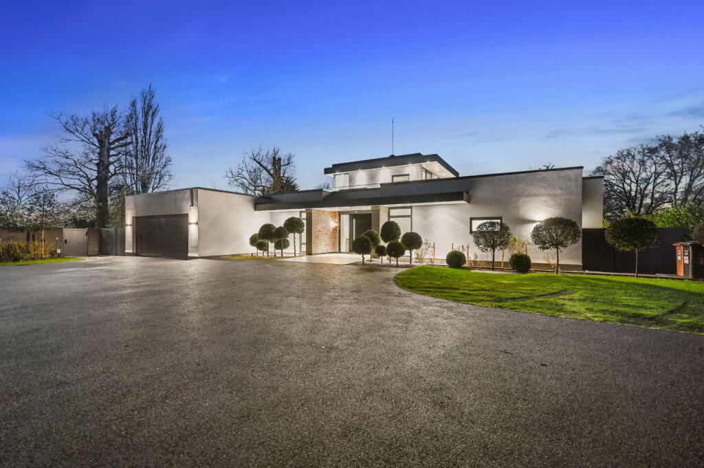 Main image of property: Rickmansworth