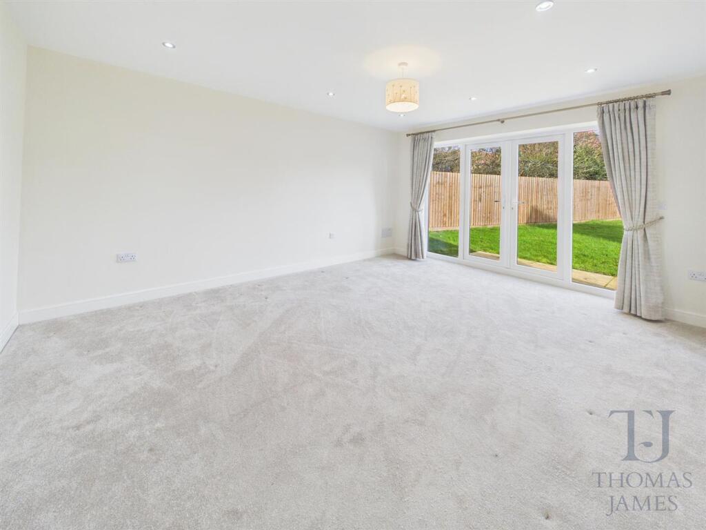 Yarrow Drive, Ruddington, NG11 photo 4