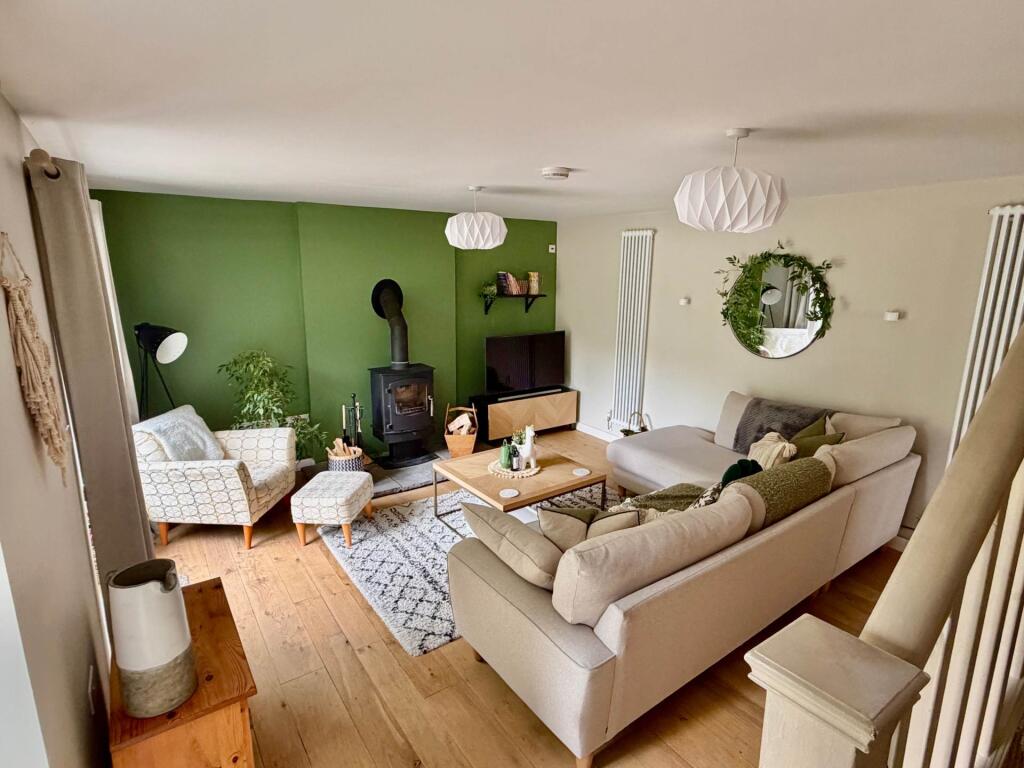 House in Swindon - View 4