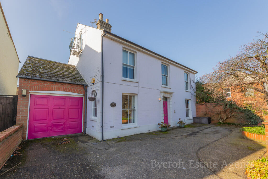 Main image of property: The Pump House, 48 High Road