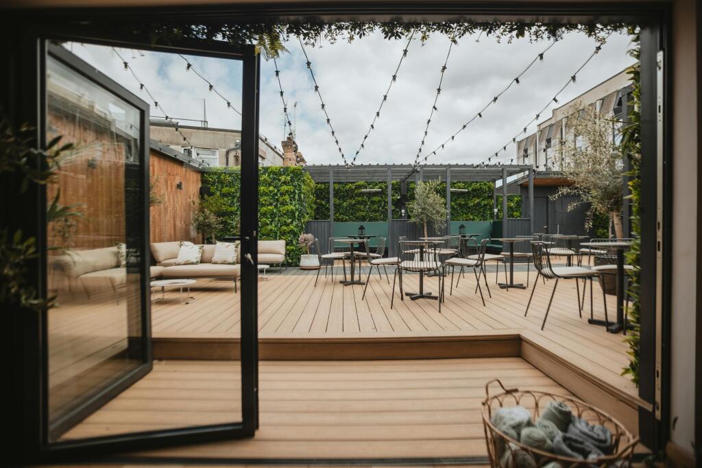 ArmadaRooftop-7 (2).jpg