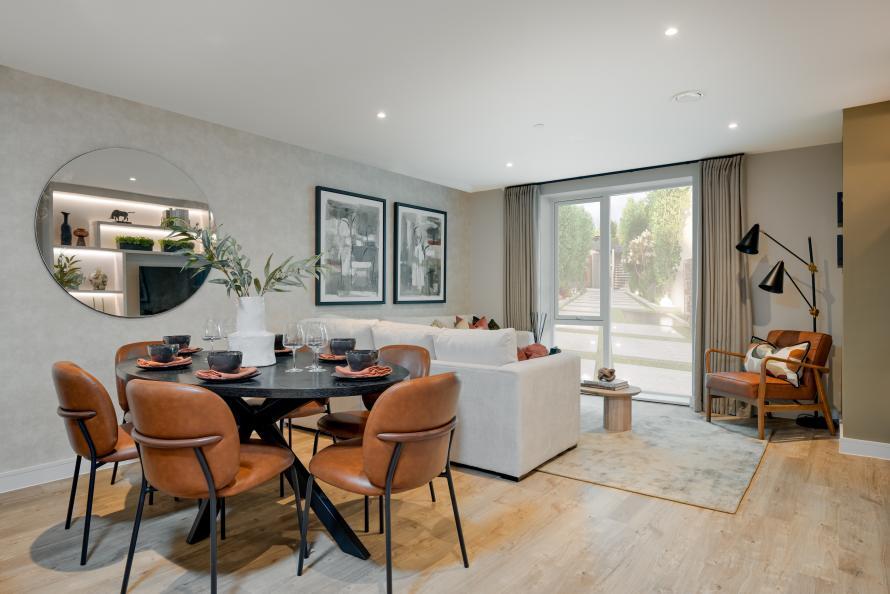 Main image of property: Clifton,
Bristol,
BS8 3HX