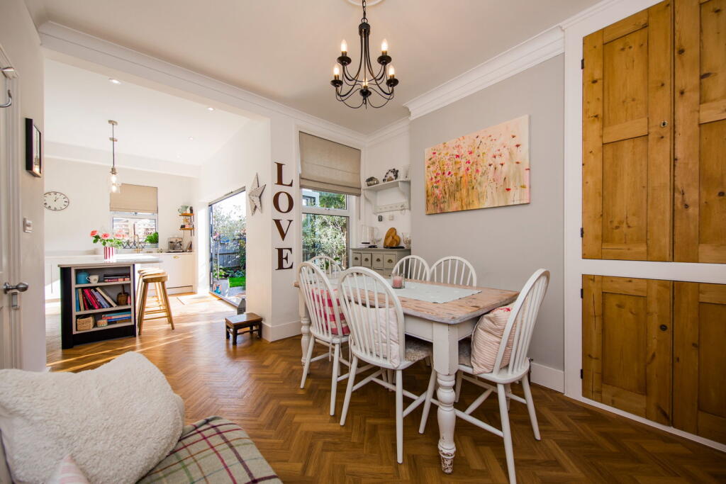 Prospect Road,Southborough photo 3