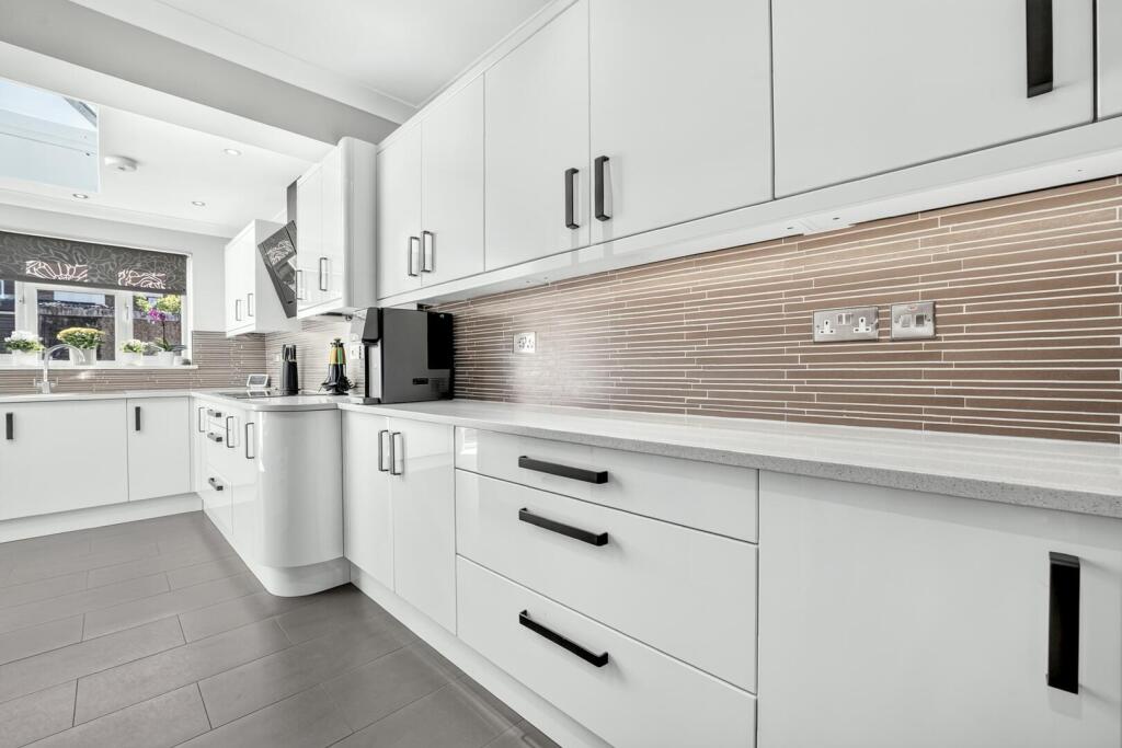House in London - View 5