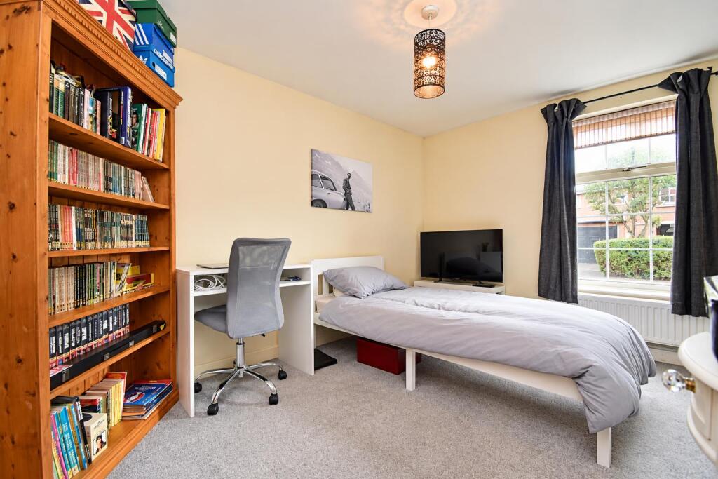 Property photo 11