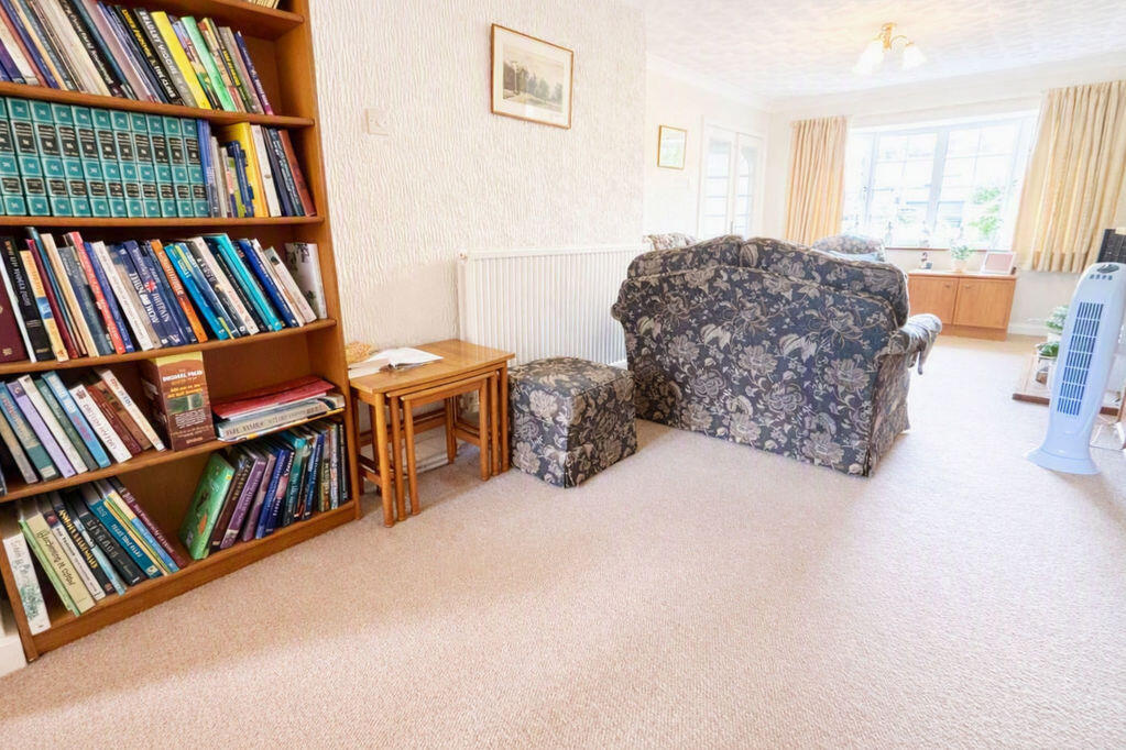 House in Portsmouth - More