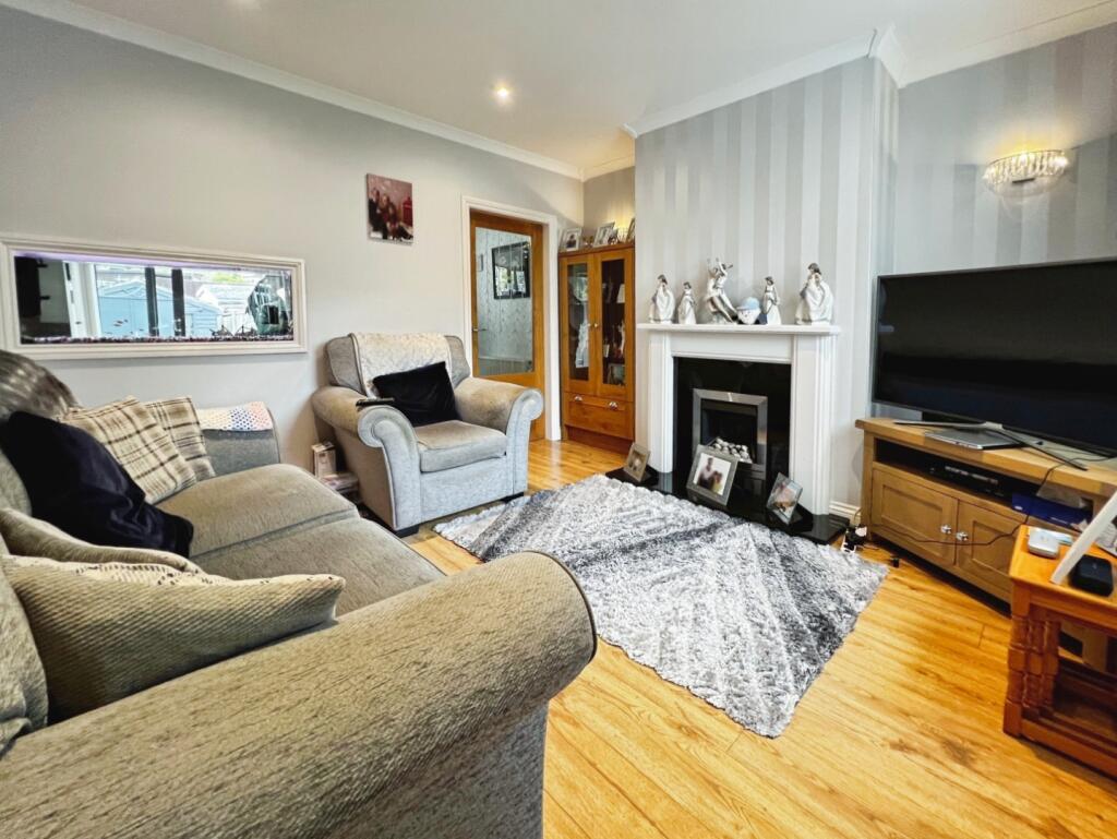 House in Bradford - View 3