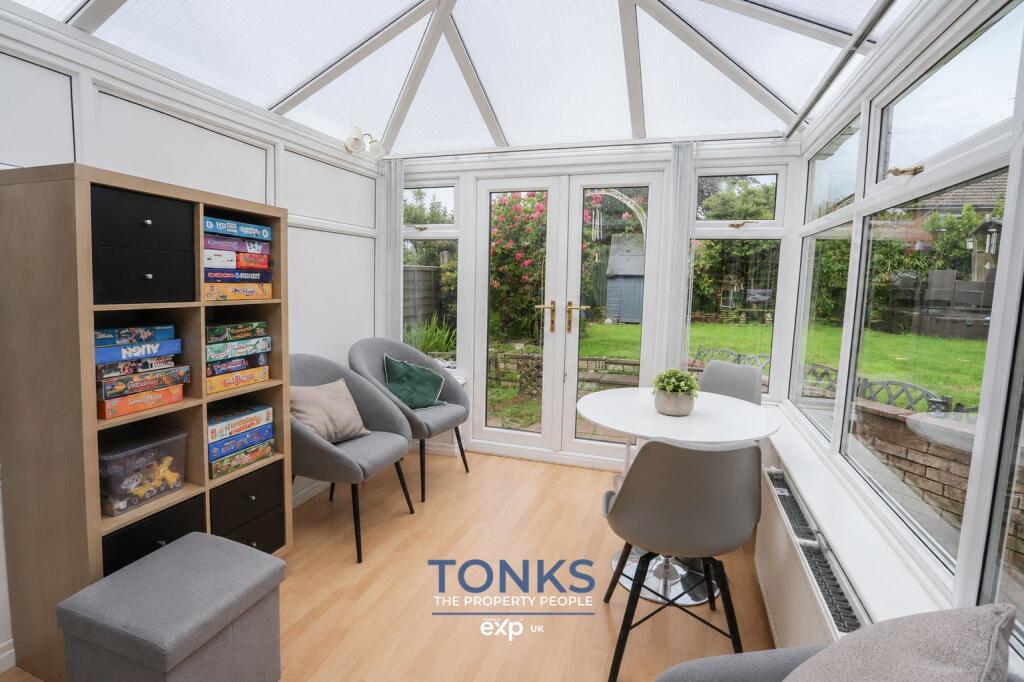 House in Dudley, West Midlands - More