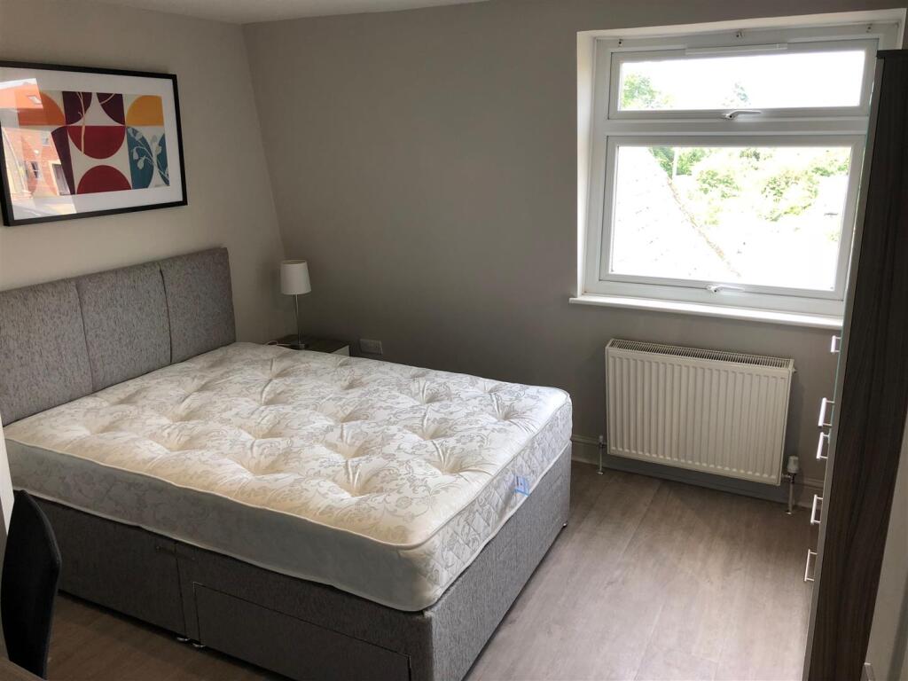 Main image of property: Elizabeth Way, Cambridge