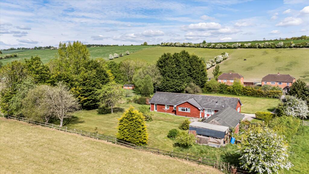 Aldbourne, Marlborough, Wiltshire, SN8 photo 4
