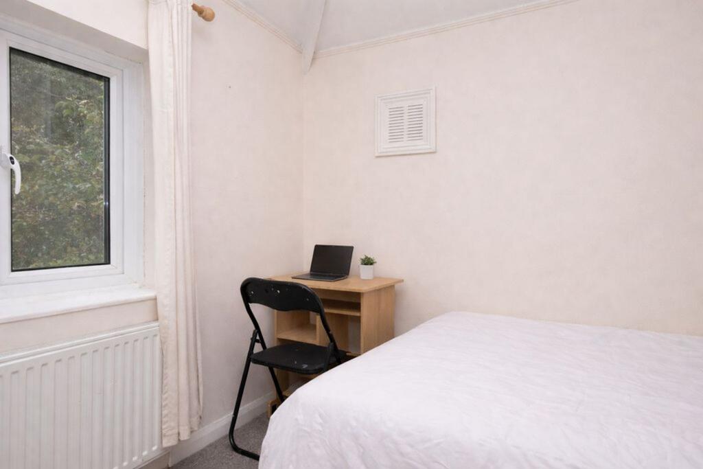 1 bedroom semi-detached house for rent