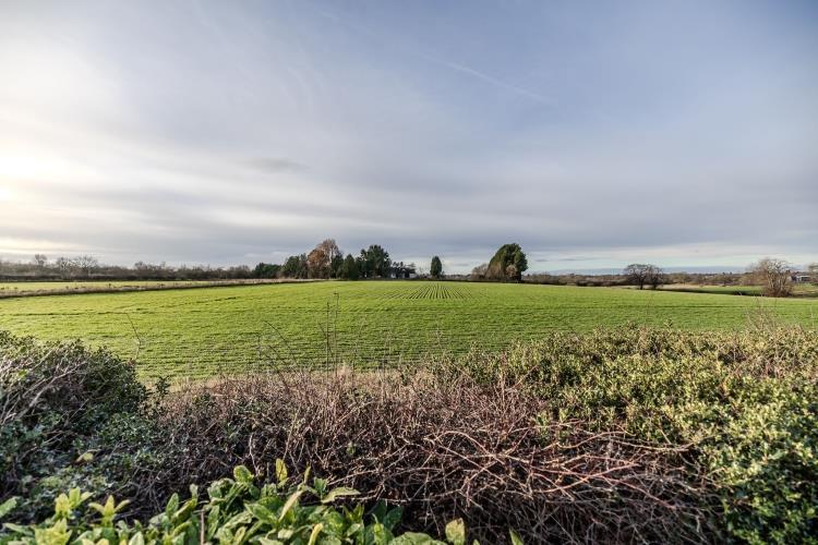 Elm Road, Ponteland, Newcastle upon Tyne photo 2