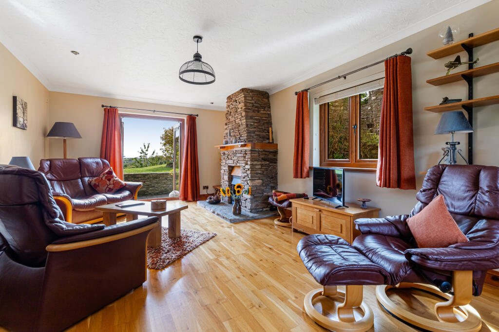 House in Torquay - View 3