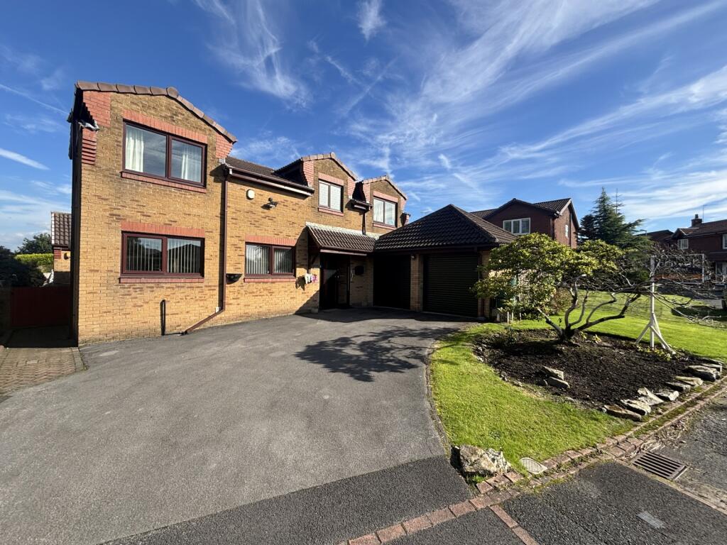 Main image of property: Fulmar Gardens, Bamford, Rochdale, OL11