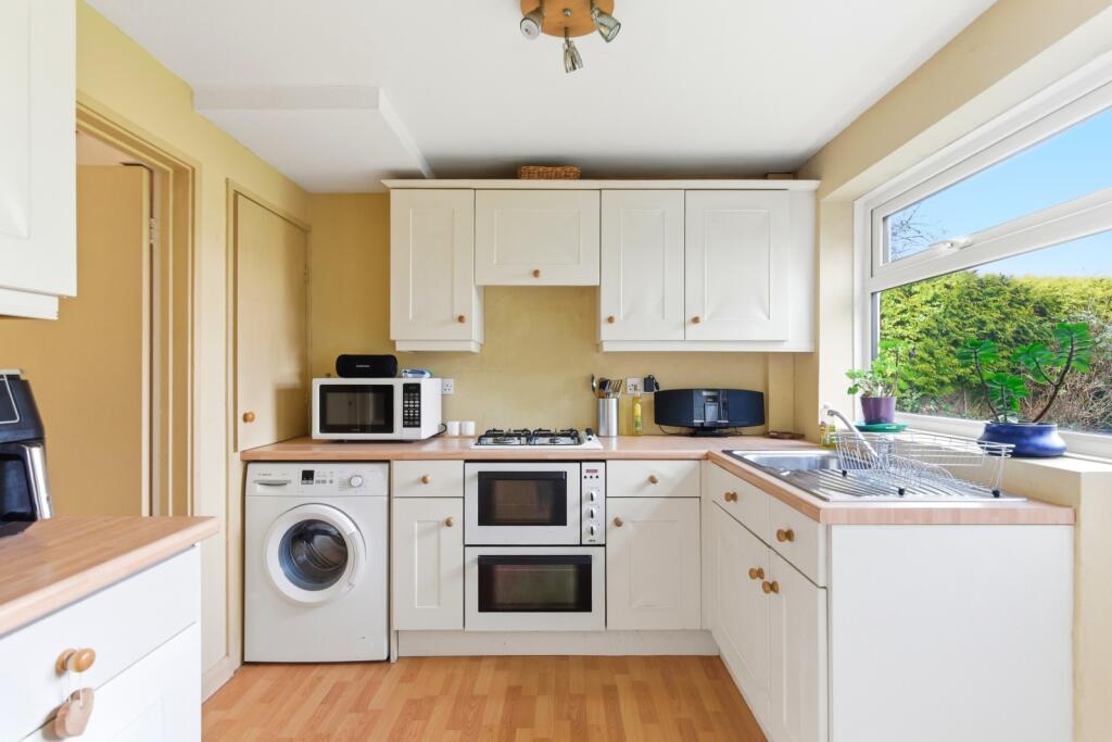 Additional image 6 of Barton Close, Harpenden, Hertfordshire, AL5