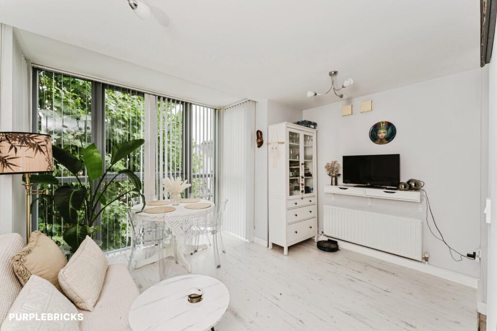 Apartment in London, Forest Gate - View 5
